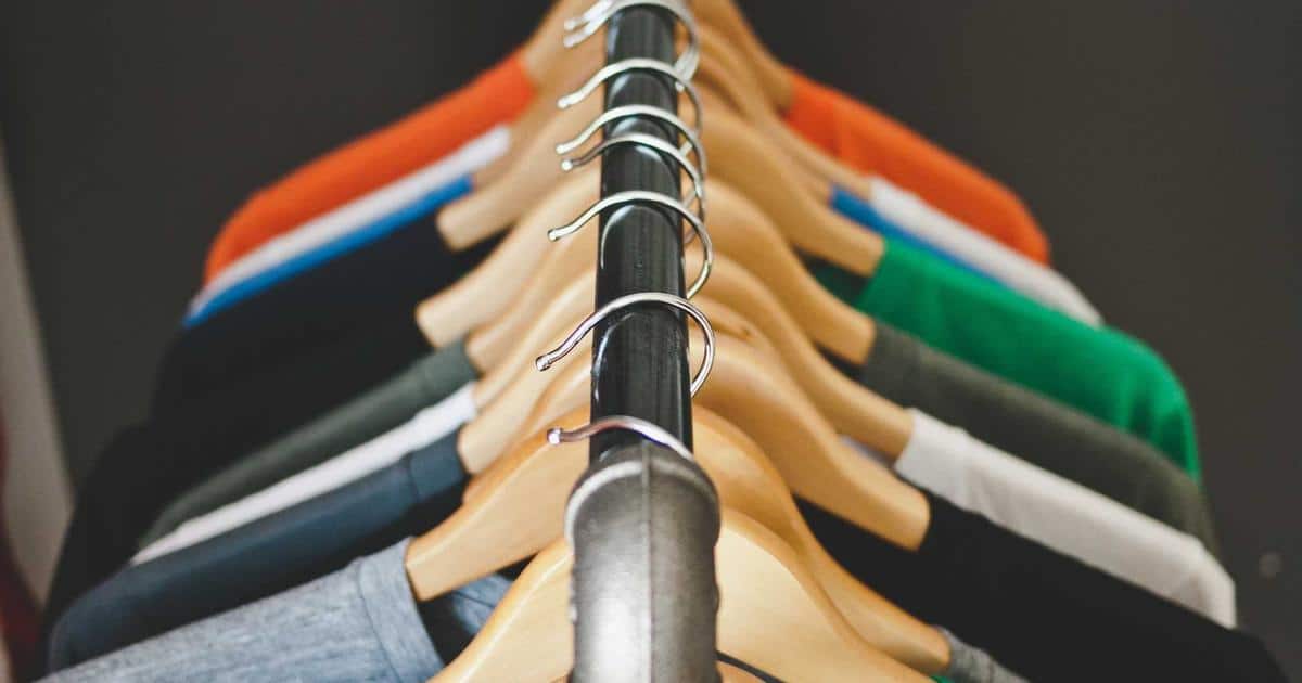 What happens to annuity when you die death benefit